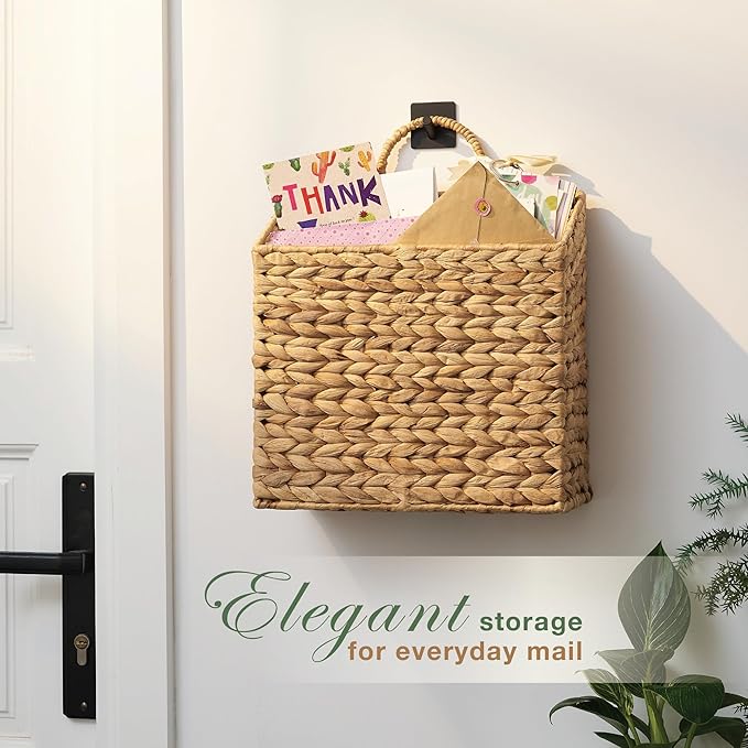 Set of 2 Wicker Hanging Basket for Organizing, Front Door, Mail, Flowers - Woven Wall Baskets for Storage