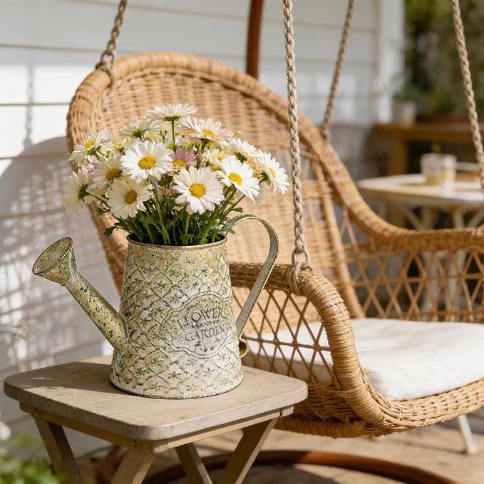 Vintage Green Metal Flower & Garden Watering Can, Rustic Farmhouse Decorative Watering Pot Planter for Home Patio Backyard Outdoor Plant Care