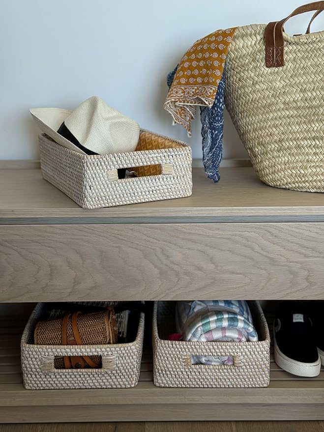 Kouboo Laguna Rattan Shelf & Organizer Basket, Wicker Storage Basket, Ideal for Kitchen Storage, Storage Baskets Shelves, Decorative Box, Toys Home Decor, White/Latte