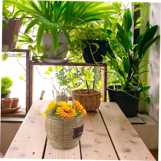 Woven Rattan Flower Basket Planter for Indoor Outdoor Plants, Medium Belly-Shaped Straw Storage Basket with Natural Seagrass, Decorative Plant Pot for Garden and Home Use
