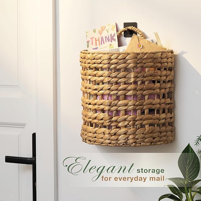 Set of 2 Wicker Hanging Basket for Organizing, Front Door, Mail, Flowers - Woven Wall Baskets for Storage