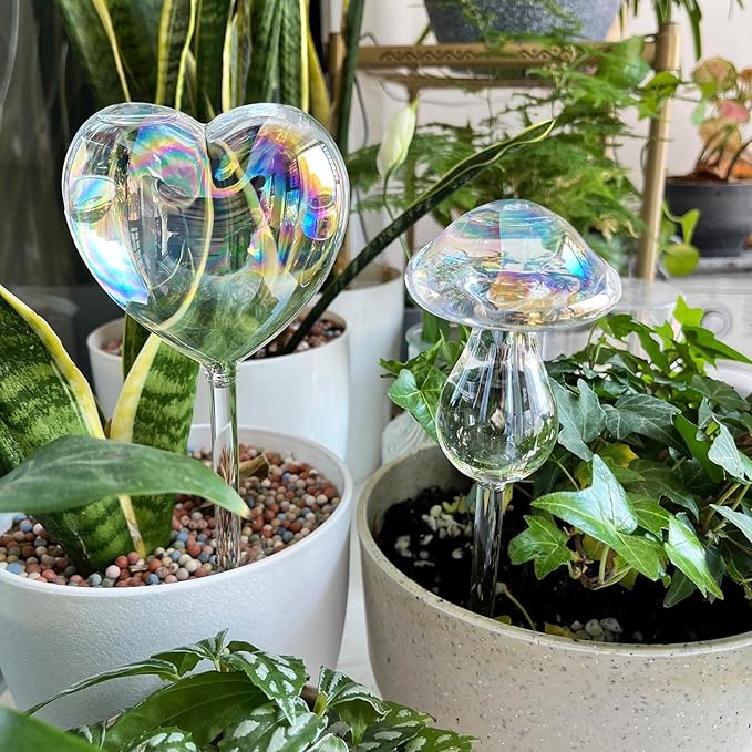 Kingbuy Plant Waterer Self Watering Globes Colorful Glass Plant Watering Bulbs Heart Shaped Garden Water Device for Indoor Outdoor Plants, 4 Pack