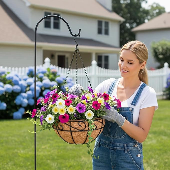Metal Hanging Planters Basket Set of 2 Outdoor with Coco Fiber Liners Chain Hanging Basket Suitable for Vegetables Flower Heavy Duty Round Plant Holder Garden Balcony Patio Deck Porch Decor