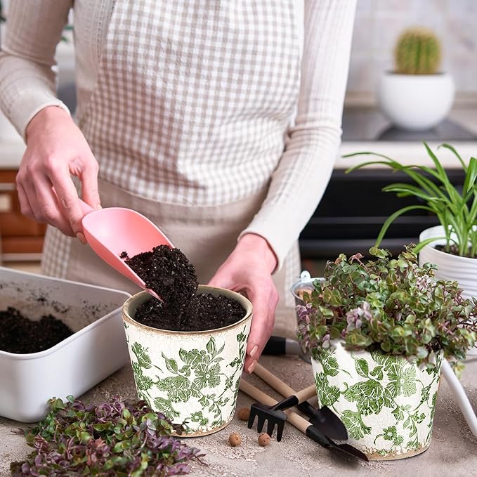 Beeveer 2 Pcs Farmhouse Ceramic Planters Gifts Set 5.1"x 5.5" Christmas Vintage Flowers Pots Green Ice Crackle Glazed Plants Pots with Drainage for Rustic Boho Indoor Outdoor Plants Home Office Decor
