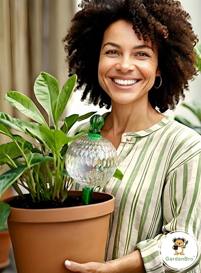 16 Oz Plant Watering Globes for Indoor Plants with Metal Self Watering Planter Insert - Premium XL Glass Hand-Blown Globe - Automatic Plant Waterer Indoor, Gift Idea for Gardeners [1 Globe, Textured]