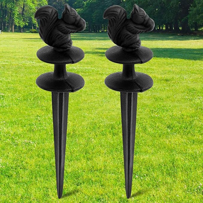 Tandefio 2 Pcs Squirrels Garden Hose Guide Stakes, Heavy Duty Decorative Antique Black Cast Iron Metal Hose Guides, Plant Protector for Lawn Yard Flower Bed