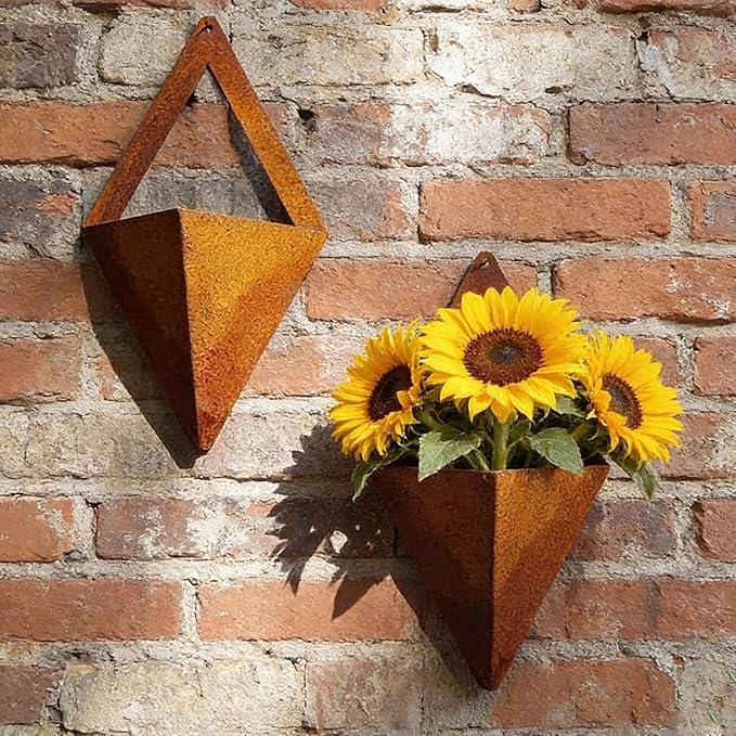 Wall Planter - Metal Geometric Vintage Pot Decor | Wall Mounted Planter Container,for Home Garden Flowers Plants Window Door Patio Balcony Yard