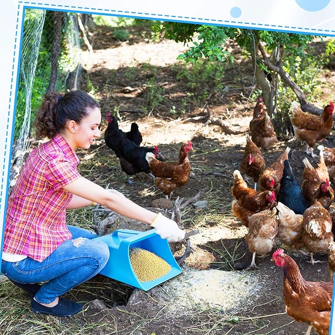 Relaxweex 2 Pcs Large Feed Scoop 128 oz Plastic Utility Grain Bird Seed Scoop Ice Seed Enclosed Bucket Shovel with Side Handle for Horse Chicken Livestock Animal Dry Food Restaurant Kitchen(Blue)