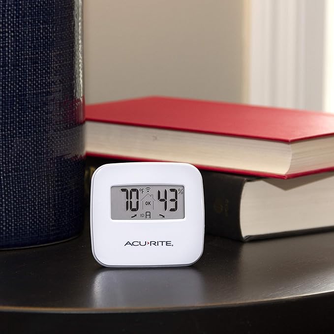 AcuRite 01096M Temperature & Humidity Station with 3 Indoor/Outdoor Sensors