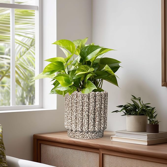 Ceramicfor Ceramic Plant Pots - 7.6 Inch Ceramic Planters with Drainage Hole, Fluted Round Planter for Indoor Plants, Decorative Flower Pots Outdoor, Desk Decor, Garden Gifts, Leopard Print White