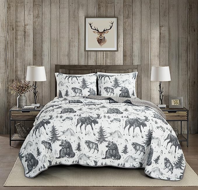 Chezmoi Collection Denver 3-Piece Southwestern Lodge Quilt Set Queen - White Black Gray Grizzly Bear Wolves Moose Pine Tree Mountain Printed Microfiber Lightweight Bedspread Set for All Season
